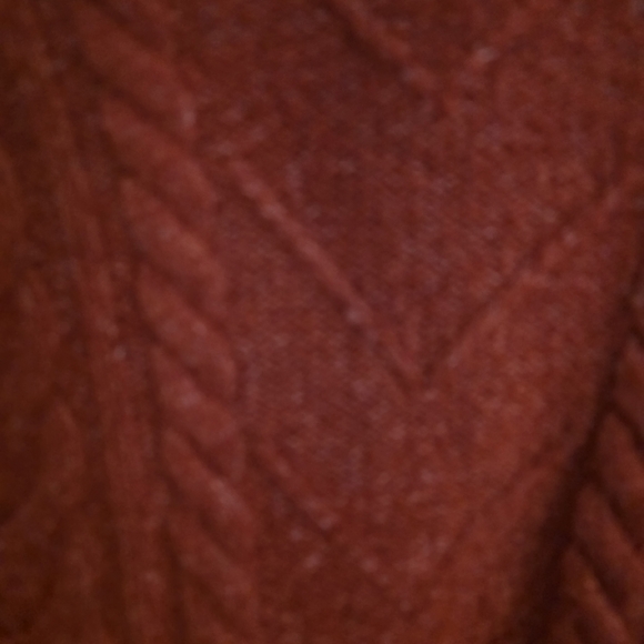 Elegant Red Cable Knit Turtleneck Sweater - Picture 2 of 12